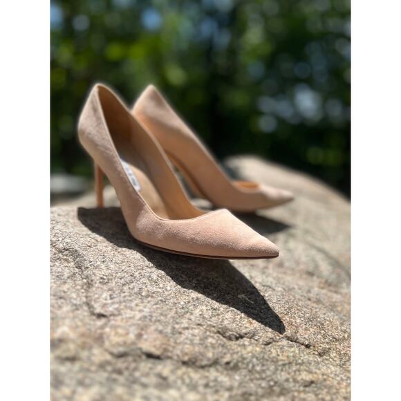 MANOLO BLAHNIK 3.5” Heels - Picture 4 of 15